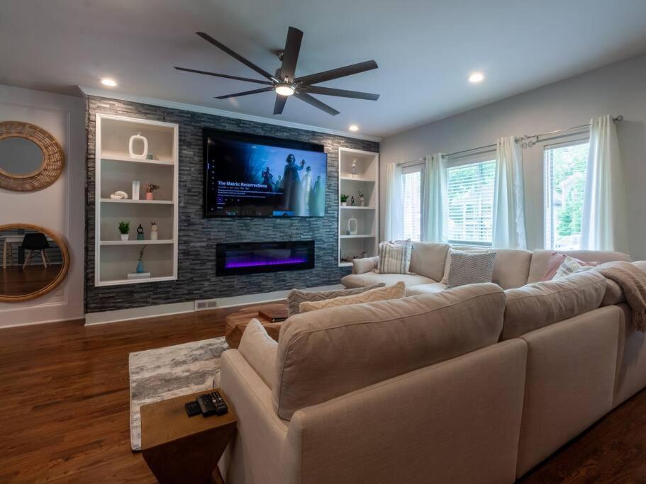 Five75Lux Atl King Bed & Game Room Downtown Атланта Екстериор снимка