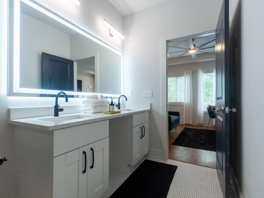 Five75Lux Atl King Bed & Game Room Downtown Атланта Екстериор снимка