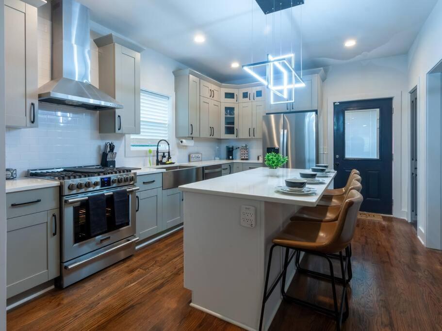 Five75Lux Atl King Bed & Game Room Downtown Атланта Екстериор снимка